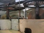 Les deux meules du moulin génois