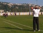 Le coach Niçois Olivier Achaintre tendu