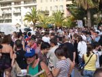 pink_nice_foule_2.jpg