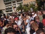 pink_nice_foule_3.jpg