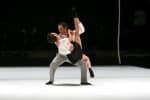 Hermia (Laure Zanchi) et Lysander (Antonino Ceresia)