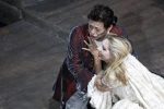 Le ténor Warren Mok et la soprano Amarilli Nizza