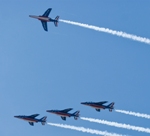 Des jeunes niçois à la découverte de la Patrouille de France