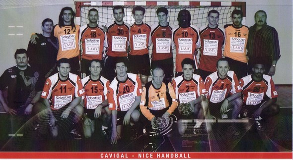 Xavier Barachet (nยฐ4) with the seniors (season 2005/06) of Cavigal Nice Handball (ยฉ Cavigal Nice Handball) Xavier Barachet (nยฐ4) with the seniors (season 2005/06) of Cavigal Nice Handball (ยฉ Cavigal Nice Handball)