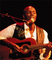 magnan-guitare.jpg