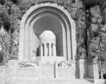 monument_aux_morts_nice.jpg