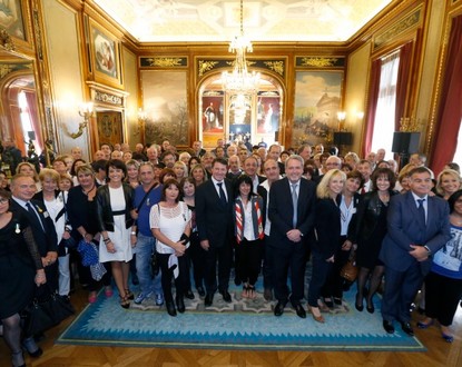 Les agents municipaux et  territoriaux récompensés pour leurs états de service