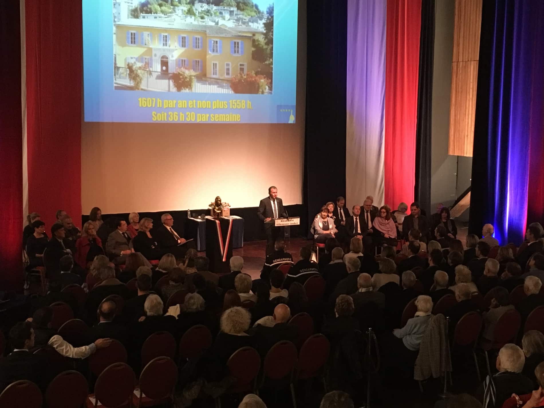 la_mairie_change_de_ton.jpg