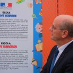 the_plaque_of_the_st_isidore_school_is_unveiled.jpg