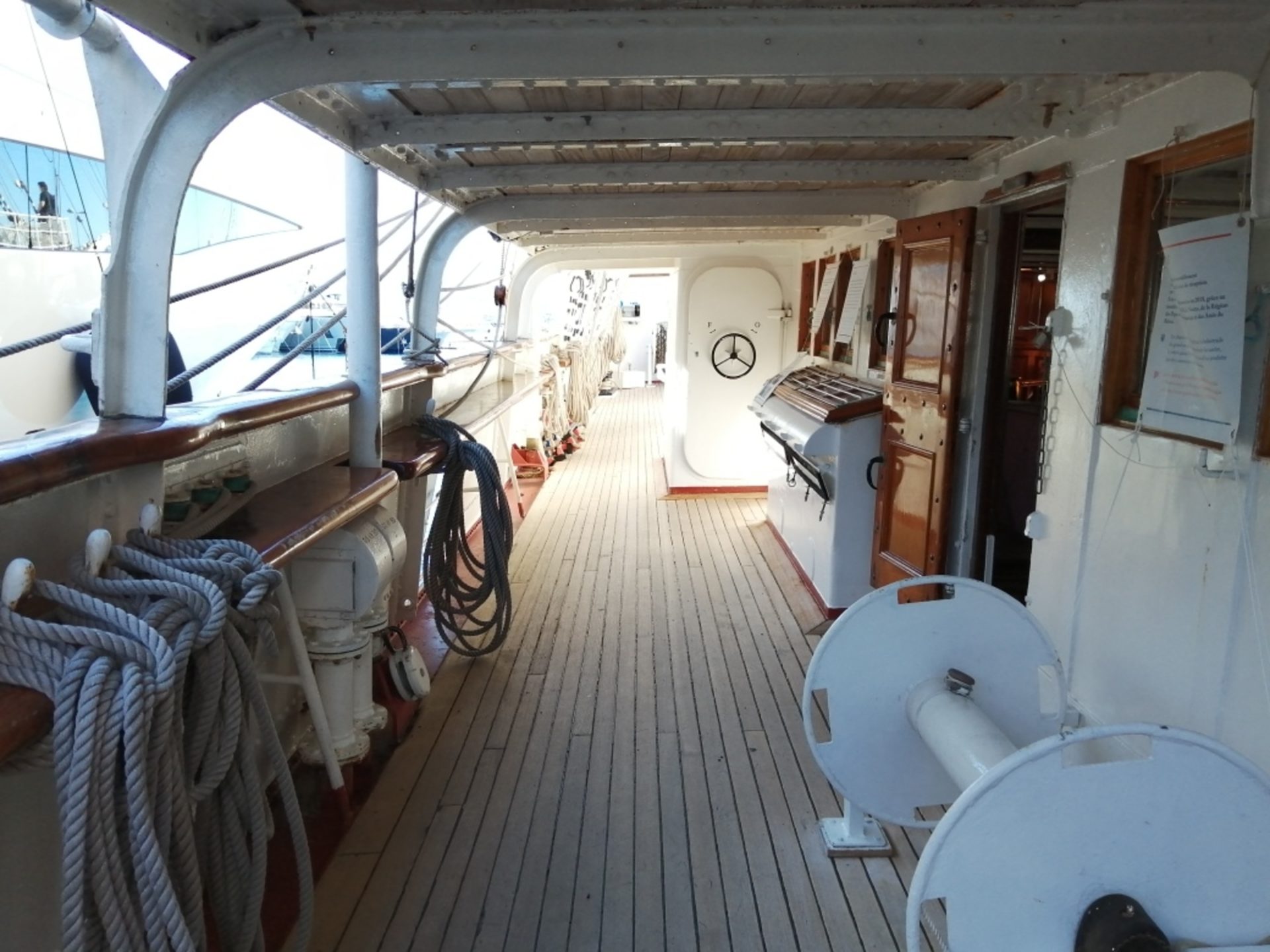 webp.net-resizeimage_12_-4.jpg