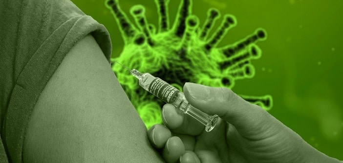 Vaccination COVID-19 : une étude met en garde sur l’efficacité pour les patients atteints de cancer