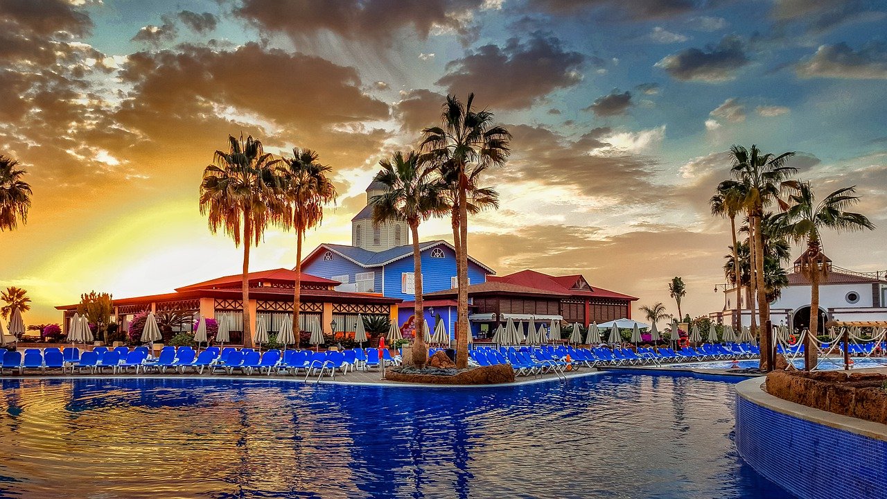 tenerife-4894319_1280.jpg