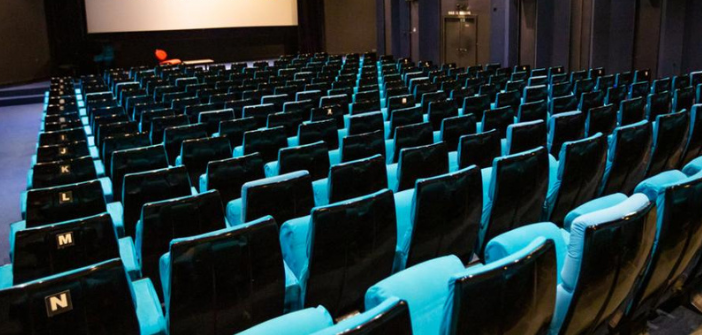 Les plateformes VOD menacent-elles les salles de cinéma ?