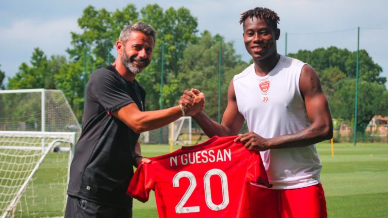 OGC Nice : un jeune prometteur part en prêt