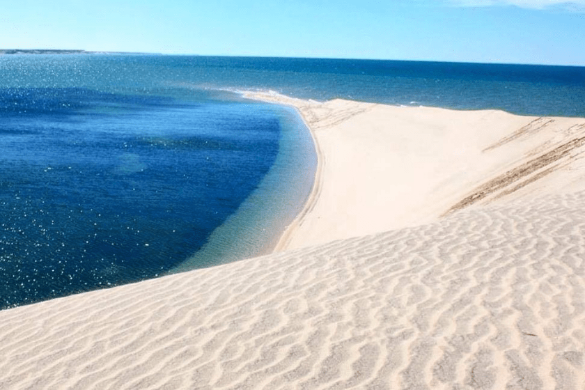 Dune blanche plage à Dakhla