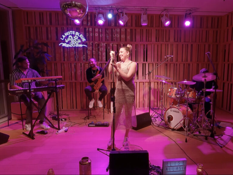 Interview. Après The Voice, la chanteuse azuréenne Elise Allasia sort son premier single « Miracle »