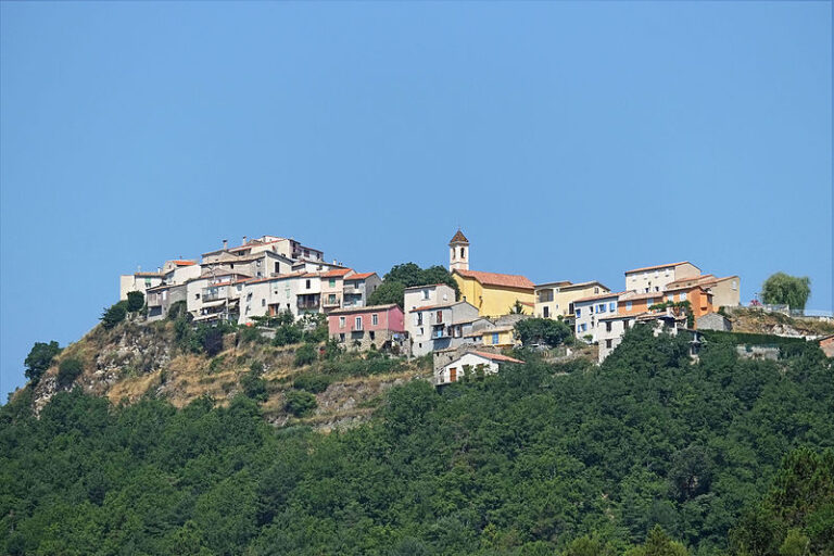 Le Conseil métropolitain approuve l’adhésion de Tourette-du-Château à la Métropole Nice Côte d’Azur