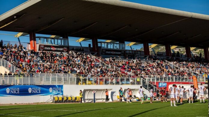 Le Stade des Arboras plein à craquer lors de la victoire du Stade Niçois.