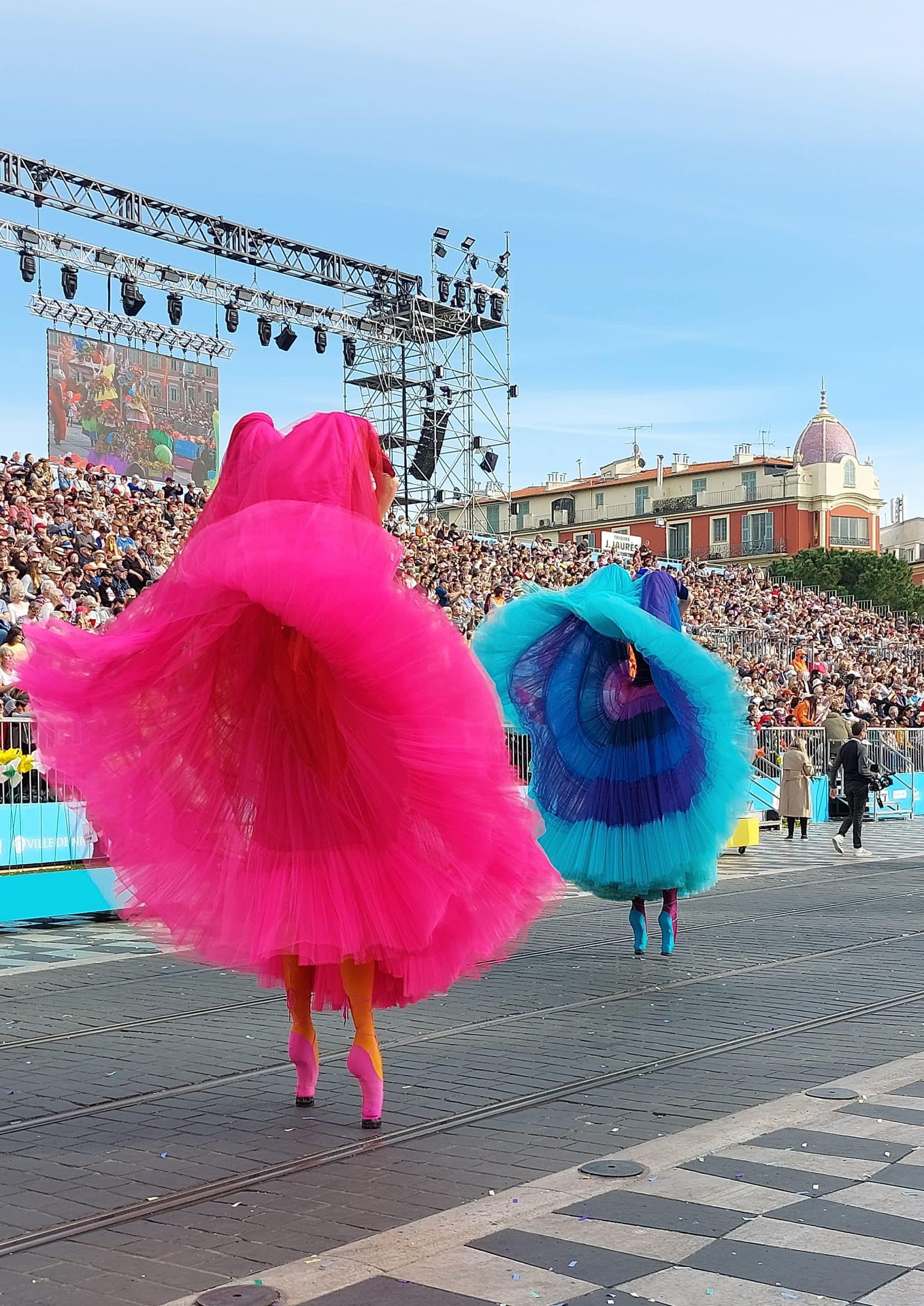 La Bataille des Fleurs : une explosion de couleurs et de joie