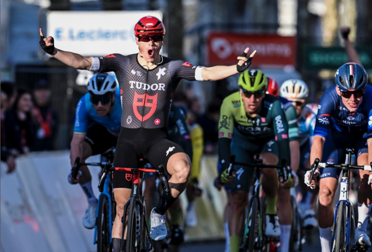 Paris-Nice : Arvid de Kleijn s’impose au sprint à Montargis