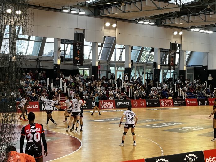 L’OGC Nice de Handball battue à domicile face à Brest.
