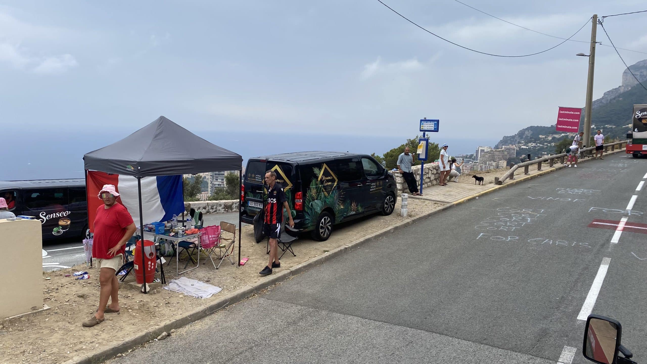 J’ai testé pour vous : une journée dans une caravane du Tour de France 