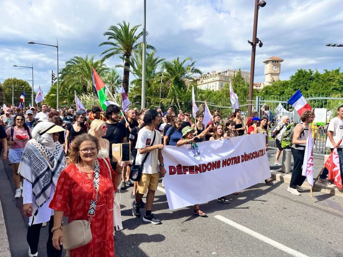 Coup de force Macron Coup de force Macron