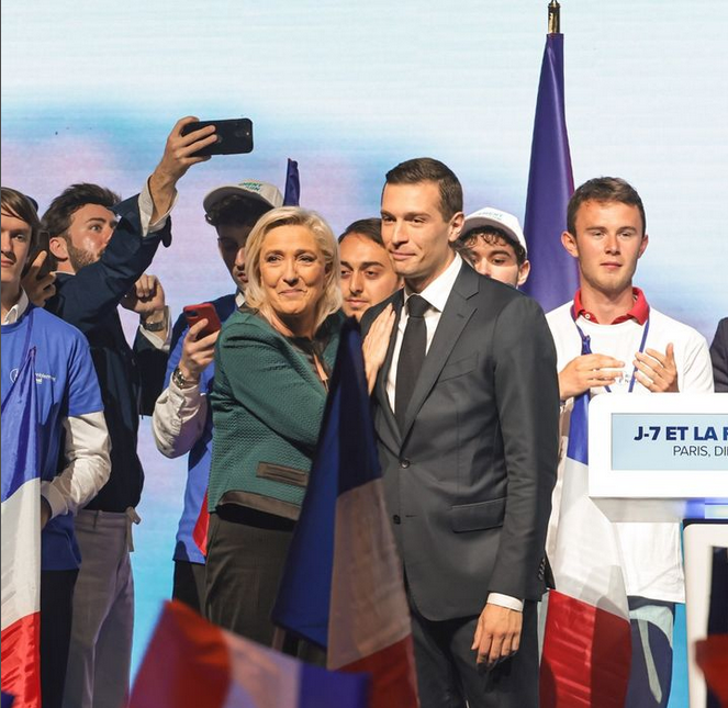 Marine Le Pen et Jordan Bardella débarquent à Nice pour un meeting du Rassemblement National