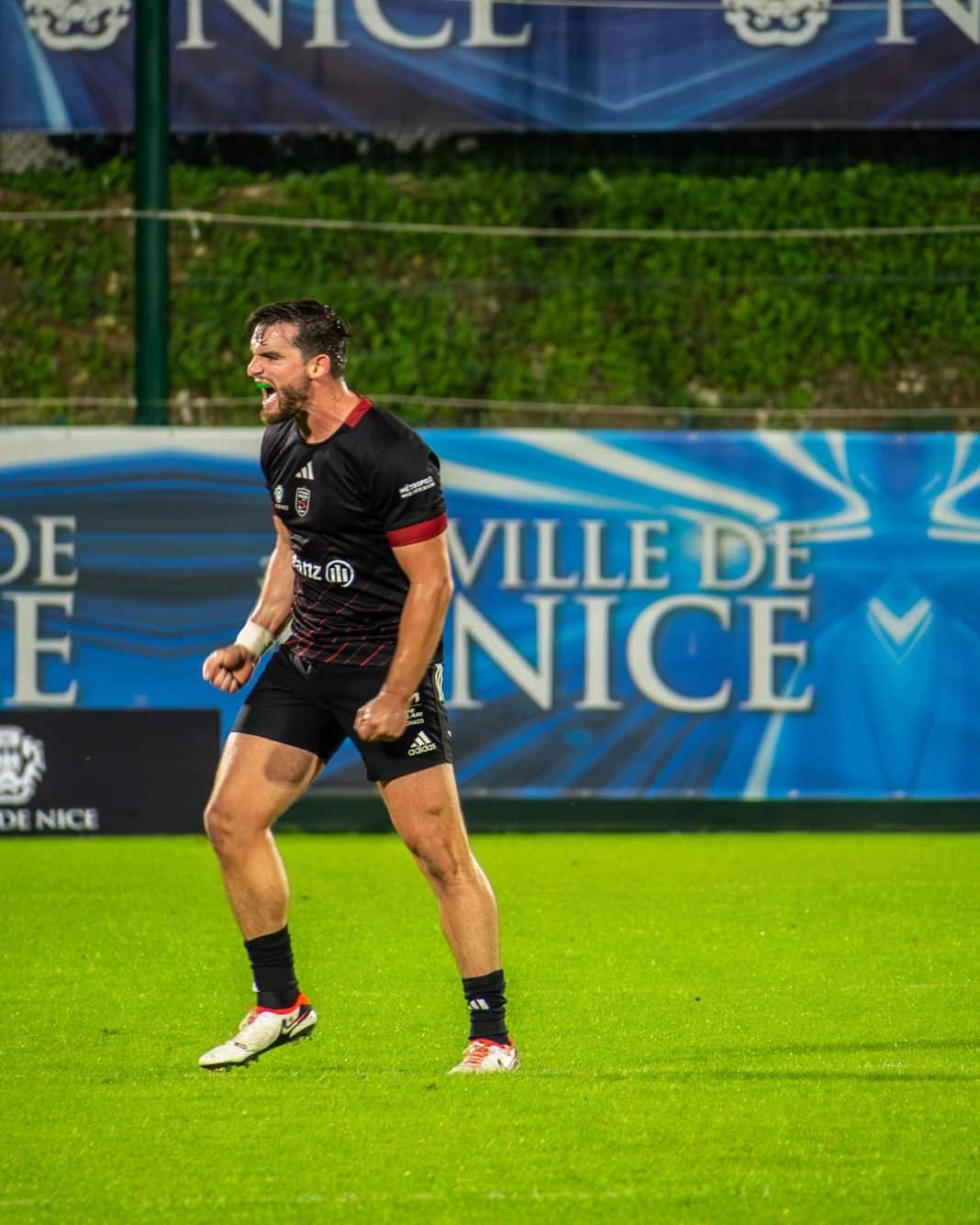 Au bout d'un match animé, le Stade Niçois s'impose face à Mont-De-Marsan