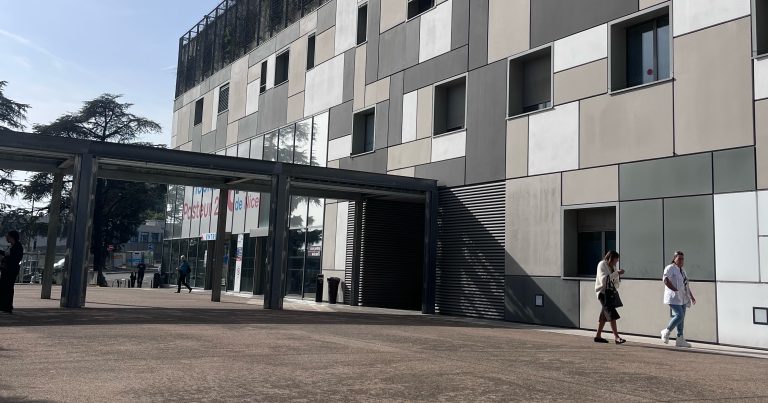 Force Ouvrière demande des réponses face aux sanctions contre le personnel hospitalier