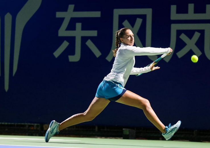 WTA : déception pour Diane Parry face à Hailey Baptiste