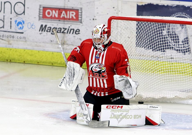 Ligue Magnus : Nice bat Rouen grâce à un immense Conrad Molder 
