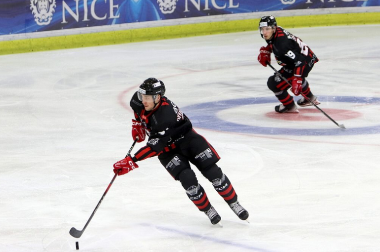 Ligue Magnus : les Aigles de Nice s’inclinent face au leader Grenoble