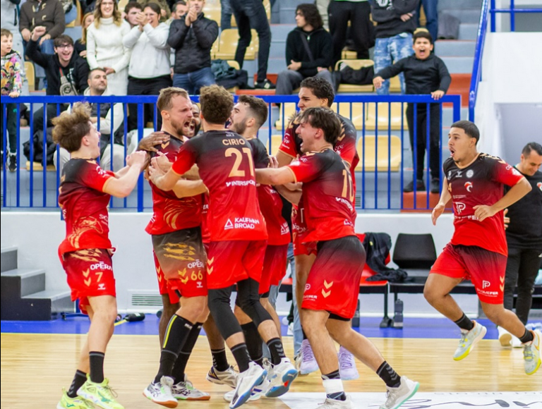 Handball : le Nice Cavigal s’impose face à Lyon Caluire et reste dans la course à la montée