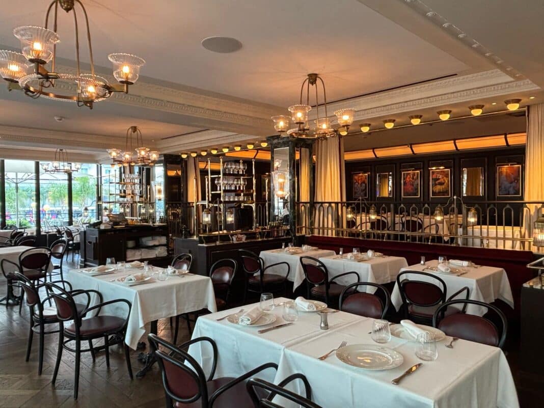 Le Café de Paris de Monaco.
