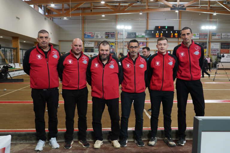L équipe de l'OGC Nice lors de l'étape à Montbrison avec Emmanuel Bilon, Romain Garcia, Didier Abrate, Frédéric Ascensi, Bastien Paradis et Jérémy Micoud