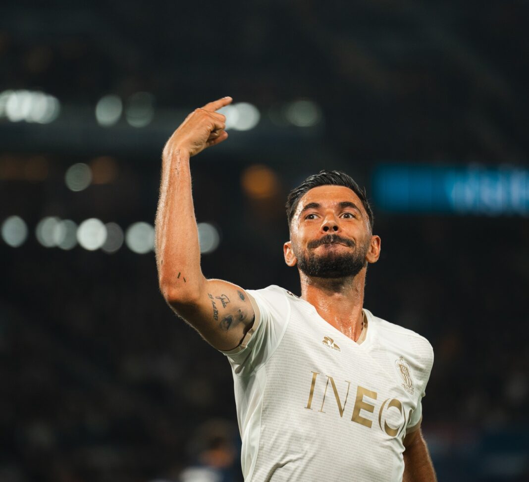 Morgan Sanson a fait plier le PSG par deux fois pour priver les parisien du record de la Ligue 1.