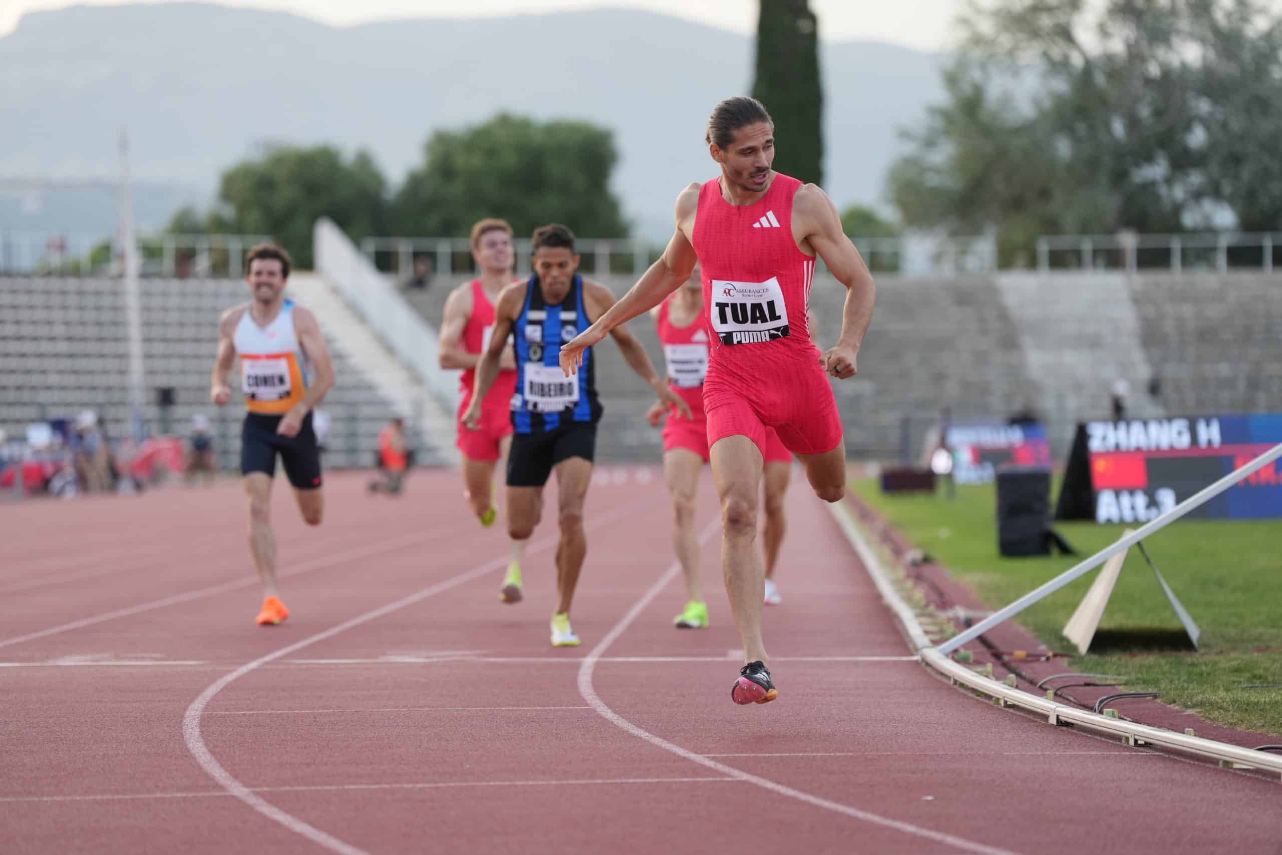 The 600 m of the Nikaïa meeting in Nice.