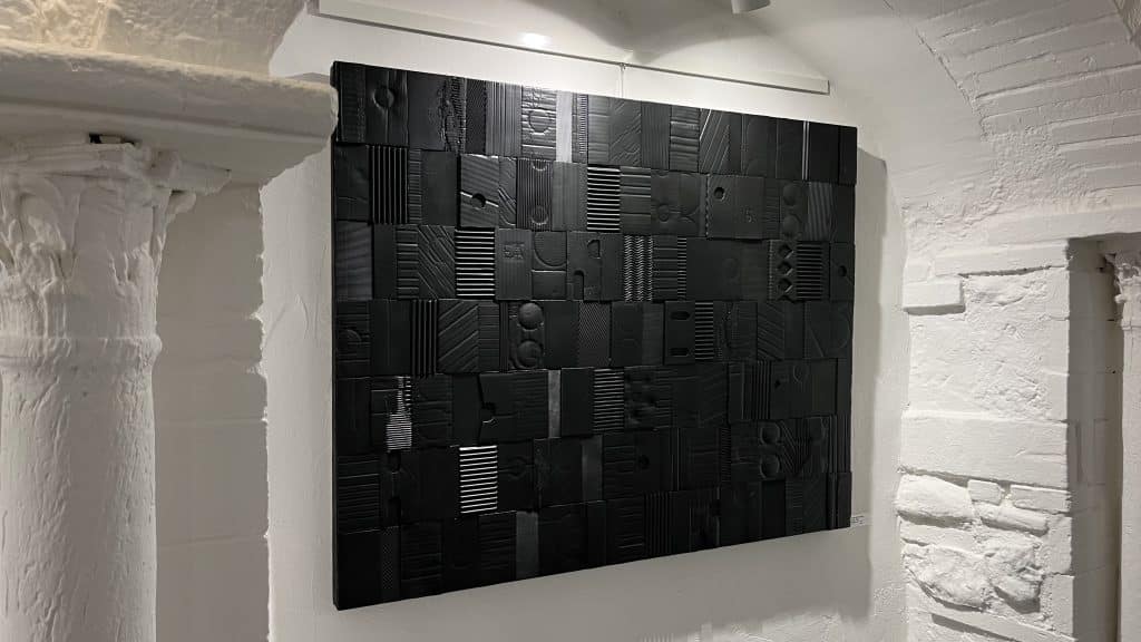 Tableau en carton, peint en noir