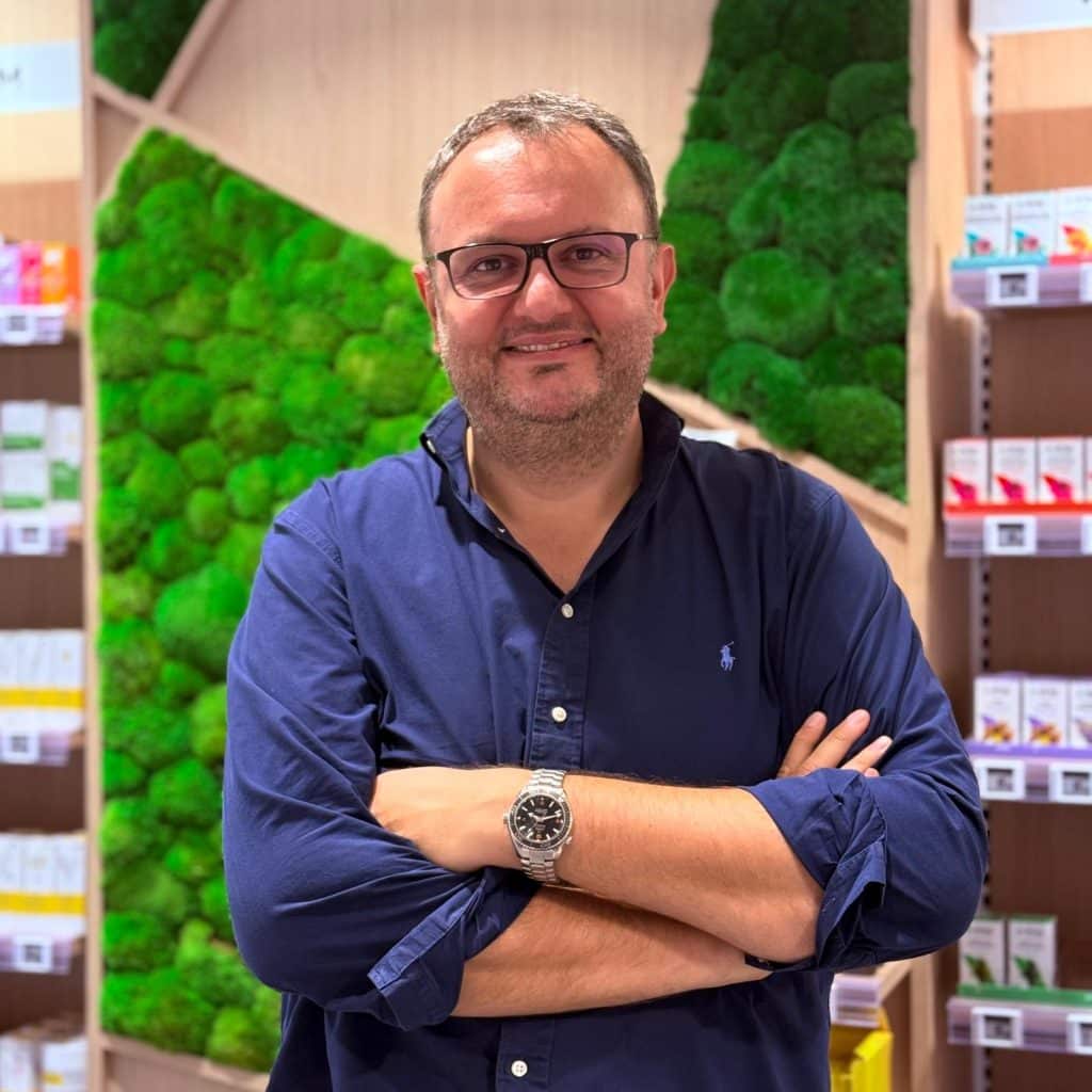 Raphaël Gigliotti, president of the General Pharmacists Union of Alpes-Maritimes, wears a blue shirt