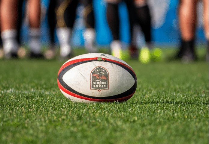 Un ballon de rugby du club Nissa Rugby anciennement Stade Niçois.