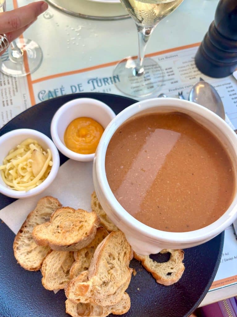 Un plat du café de Turin.