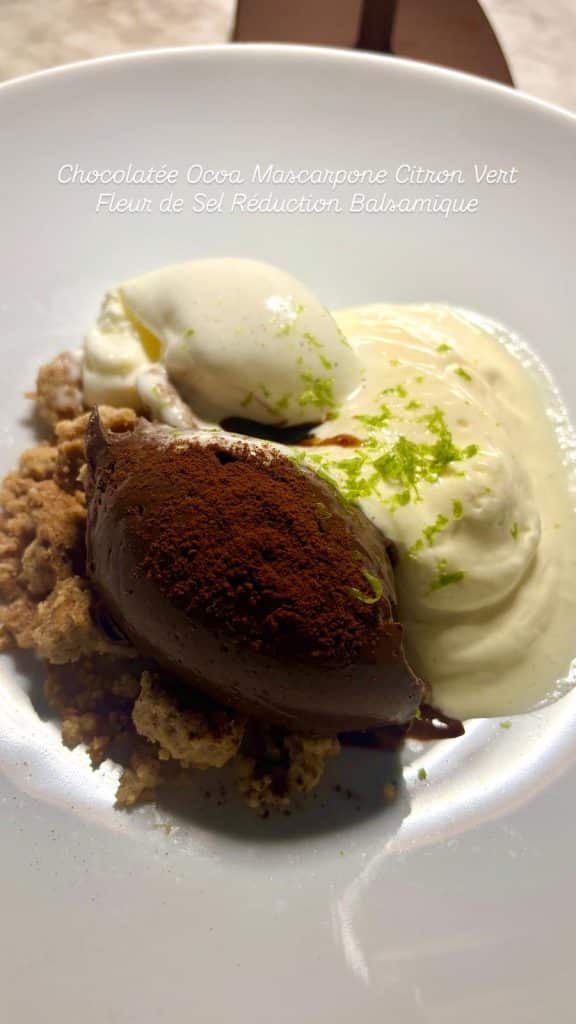 Les plats du restaurants Toile Blanche et une glace.