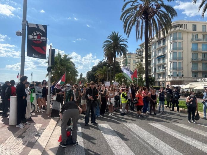 La mobilisation du 10 septembre à Nice sur la Promenade des Anglais.