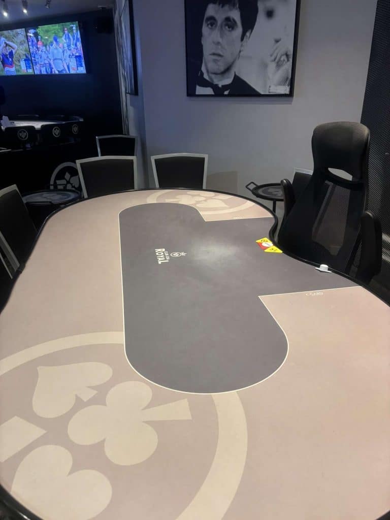 Éducation : le métier de croupier sous toutes ses facettes 