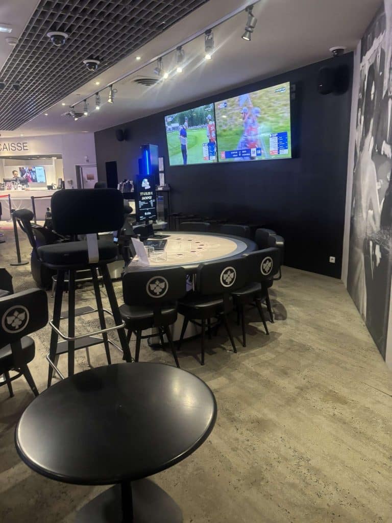 Éducation : le métier de croupier sous toutes ses facettes 