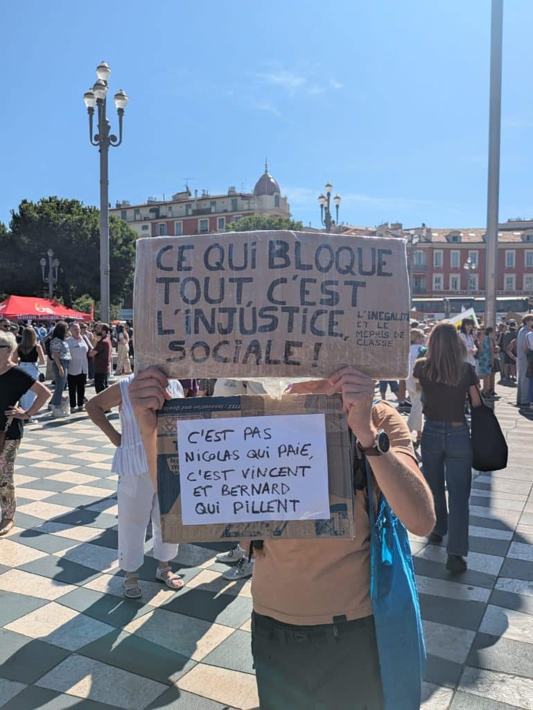 Puissant rassemblement à Nice : 10 000 manifestants mobilisés pour la justice sociale