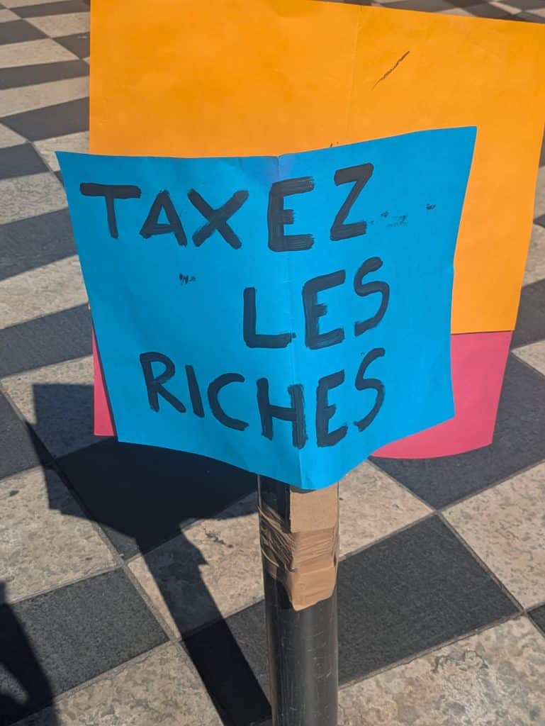 Puissant rassemblement à Nice : 10 000 manifestants mobilisés pour la justice sociale