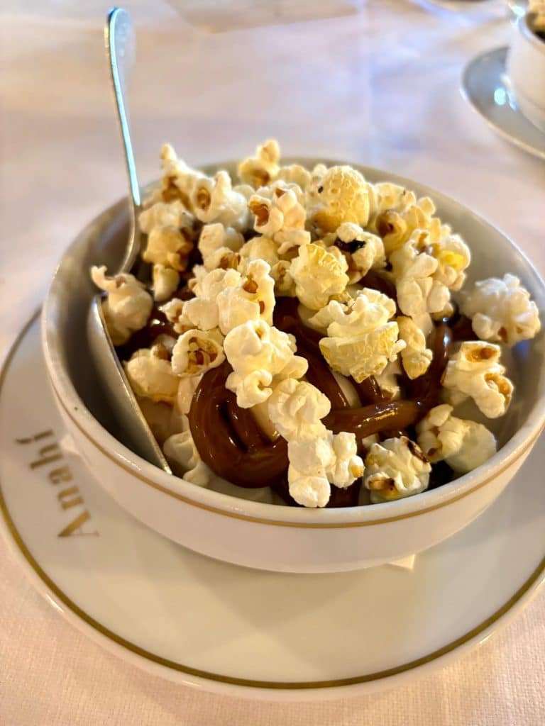 Une photo des plats du restaurant.