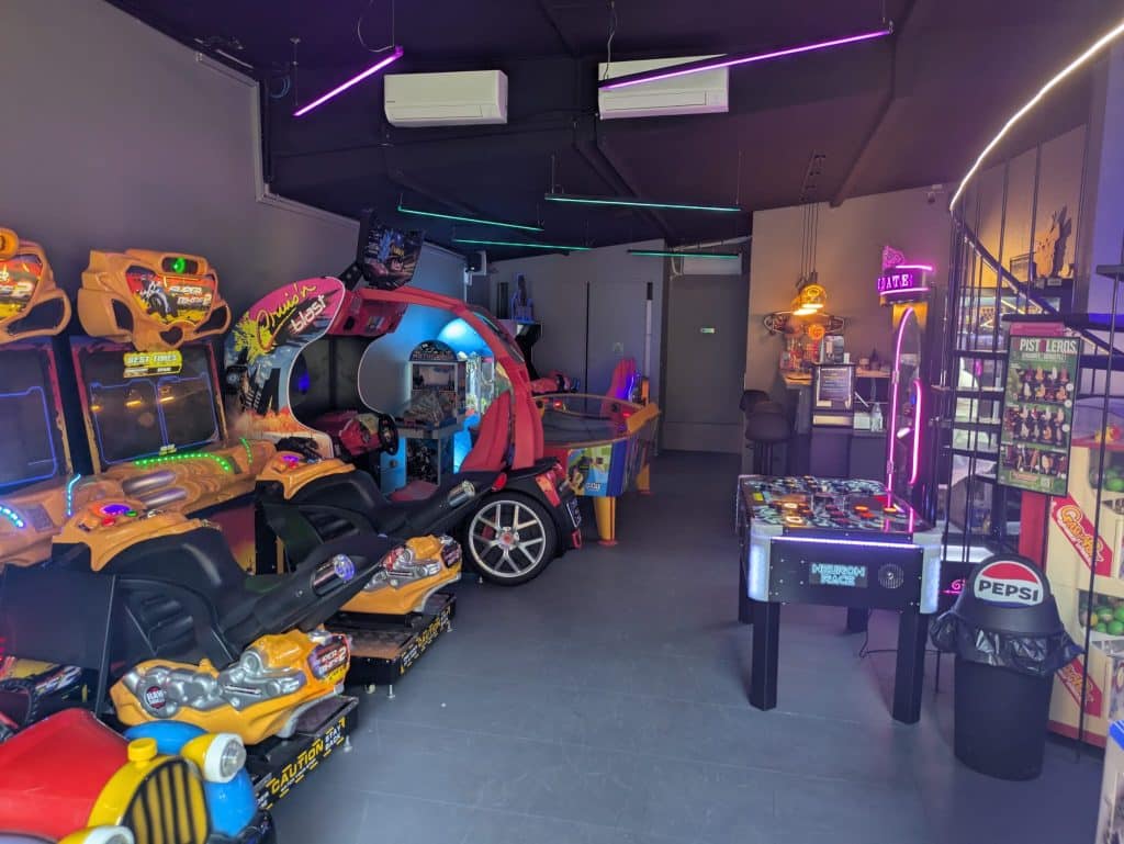 Nice Sports & Games : la salle d’arcade et de karaoké inédite à Nice